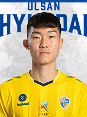 https://img.beijingdiping.com/img/football/player/bb905e5bbb6f4c14e91cbc5cb5c8d961.jpg